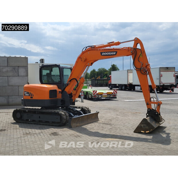 2021 Doosan DX85R-3-41248153