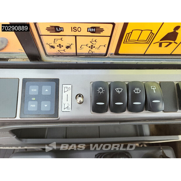 2021 Doosan DX85R-3-41248195