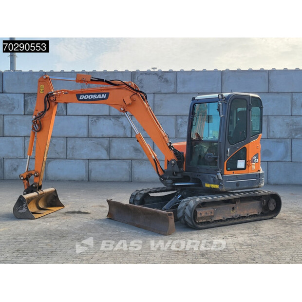 2021 Doosan DX63-3-41248220