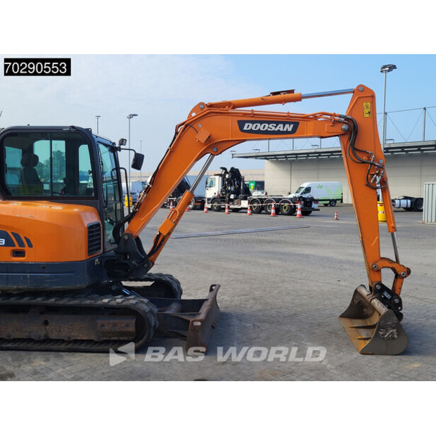 2021 Doosan DX63-3-41248228