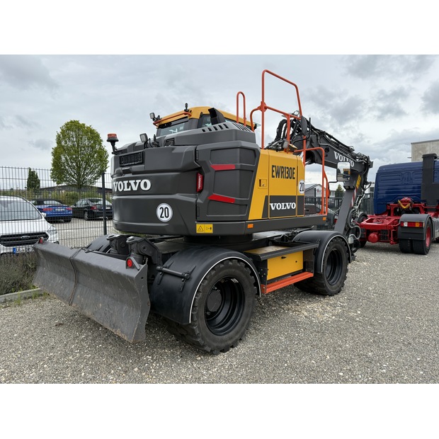 2022 Volvo EW180E-41256058