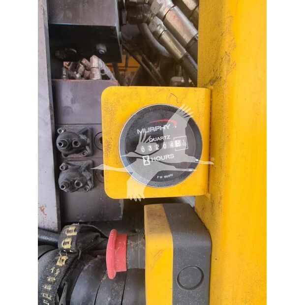 2015 اطلس كوبكو POWERROC D55-10-41259611