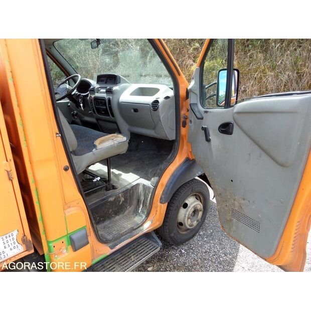 2001 Renault Mascott-41262421