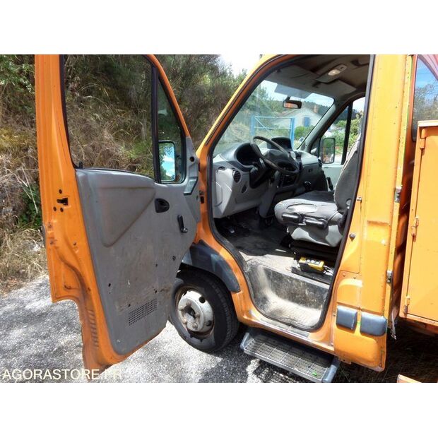 2001 Renault Mascott-41262423