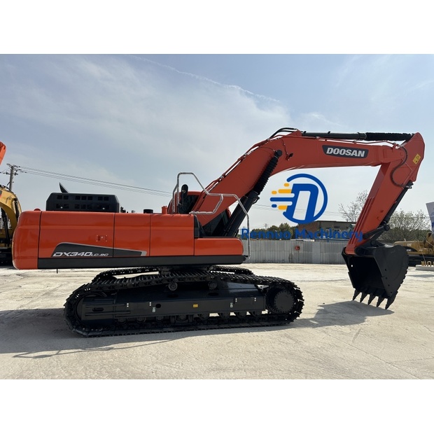 2023 Doosan DX340-41263728