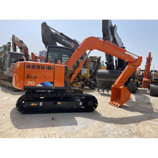 2022 هيتاشى ZX70-41263753