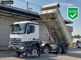 صورة ل شاحنات قلابة 2014 مرسيدس بنز AROCS 3240