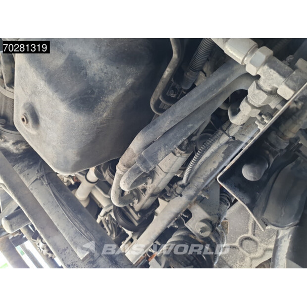 2010 Mercedes-Benz U20-41265078