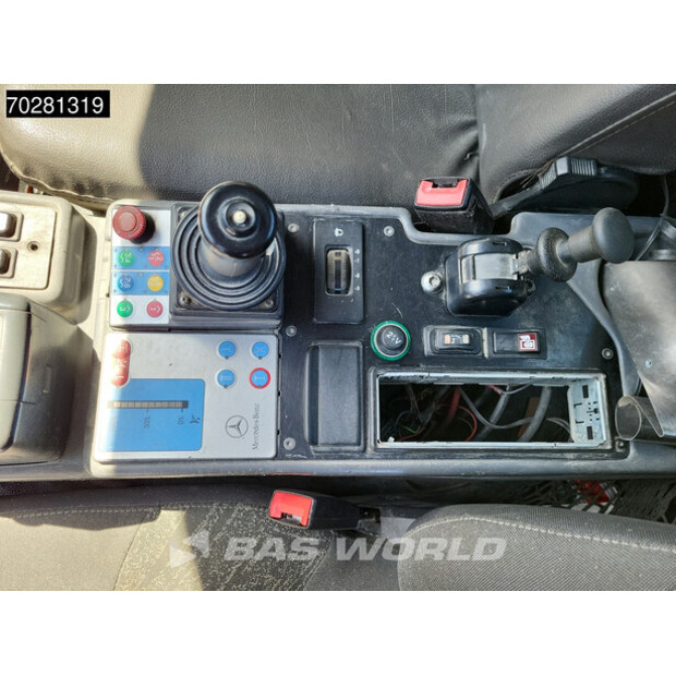 2010 Mercedes-Benz U20-41265093