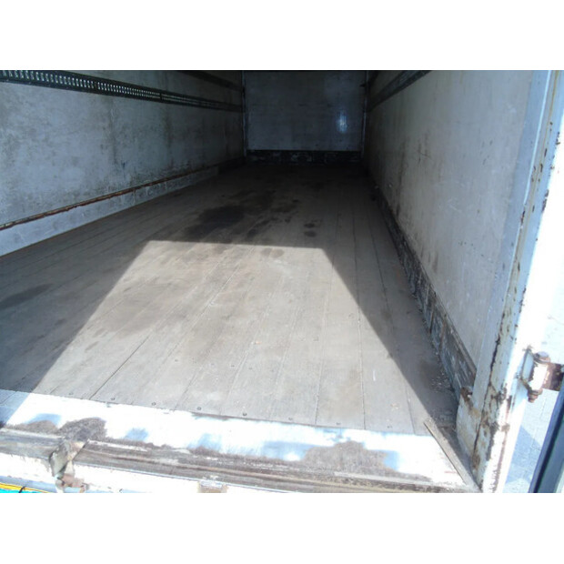 2009 Renault MIDLUM 220-41267036