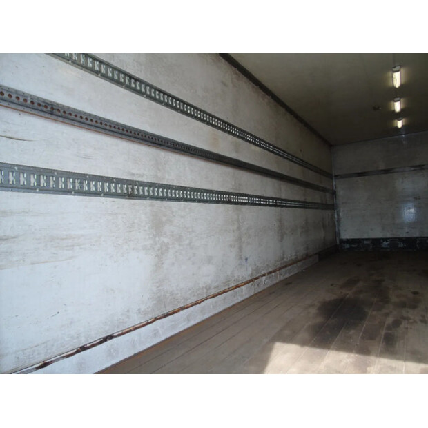 2009 Renault MIDLUM 220-41267041