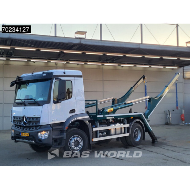 2023 Mercedes-Benz Arocs 2136-41267164