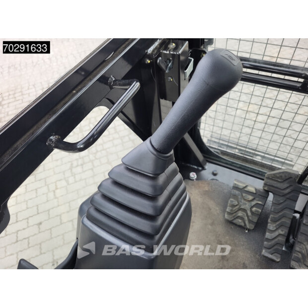 2024 كاتربيلر 320D3 GC-41267811