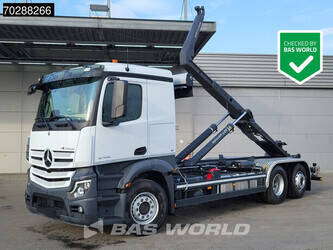 صورة ل 2022 مرسيدس بنز Actros 2745