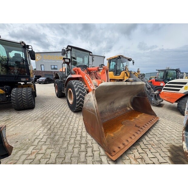 Hitachi ZW180-41275182