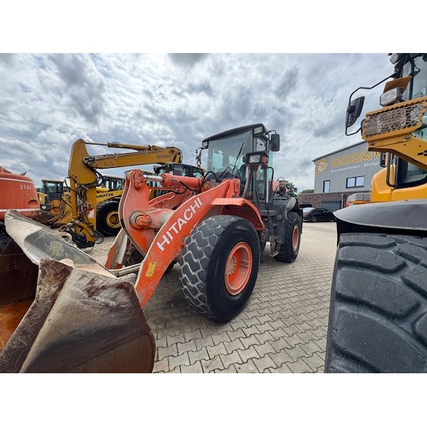 Hitachi ZW180-41275186