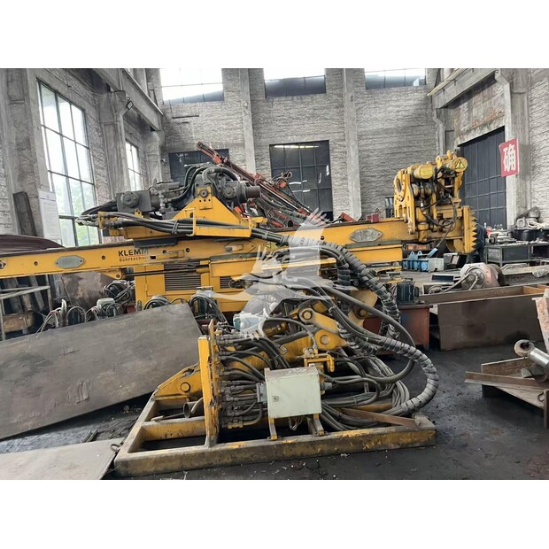 2016 Klemm KRS401DXW-41279098