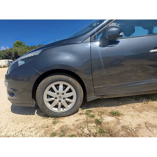2009 Renault Megane-41281215