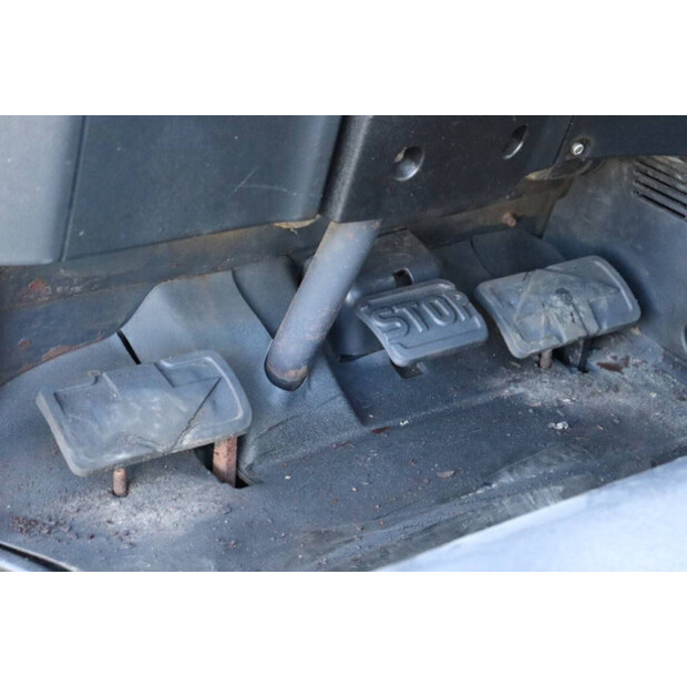 2014 Linde E25L-01-41281443