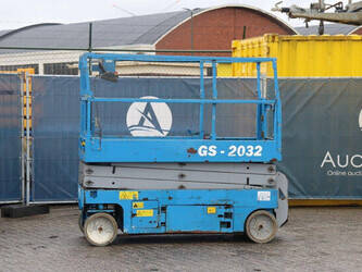 Image for LIFTS 2016 Genie GS-2032