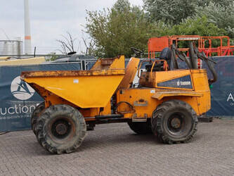 2010-thwaites-mach665-1300550-cover-image