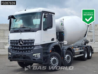 صورة ل خلاطات خرسانية 2025 مرسيدس بنز Arocs 4142