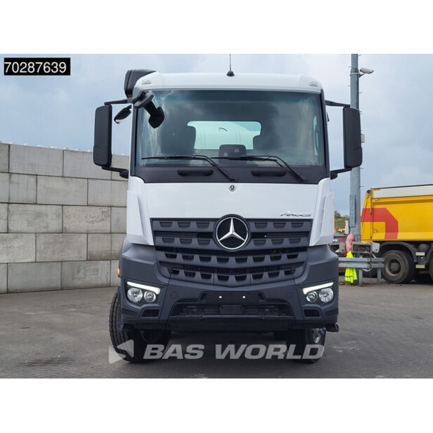 2025 Mercedes-Benz Arocs 4142-41283480