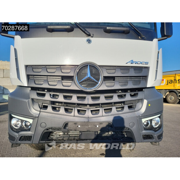 2025 Mercedes-Benz Arocs 4142-41283535