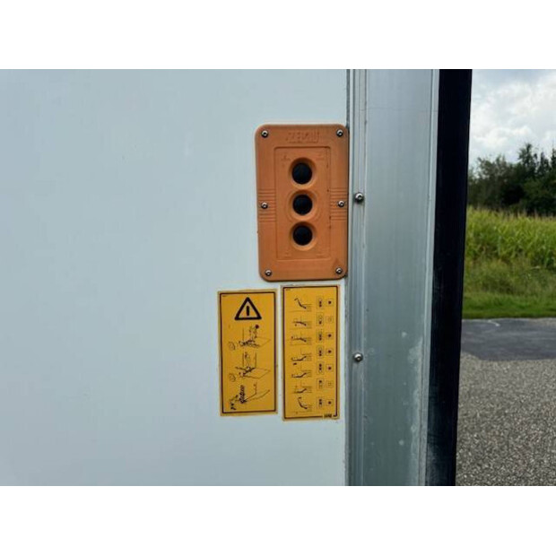 2008 Volvo FL280-41283924