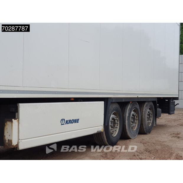 2020 كرون Carrier Vector 1550-41284938