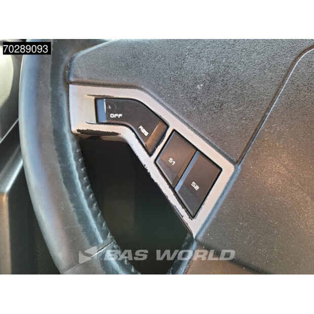 2016 رينو T460-41285137