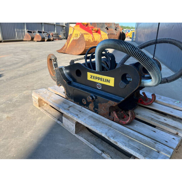 2021 OilQuick OQ65-41285642