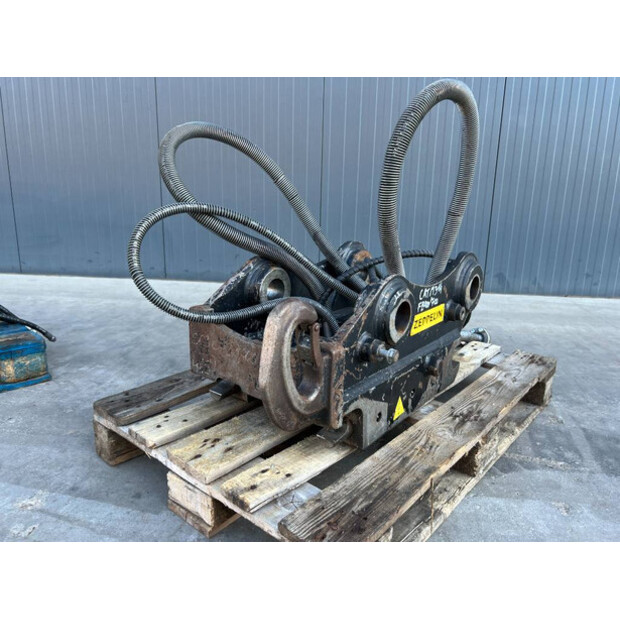 2018 OilQuick OQ65-41285697