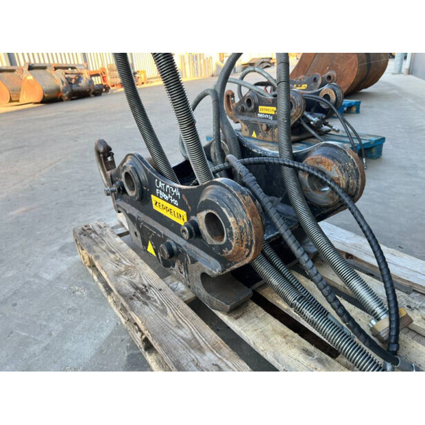 2018 OilQuick OQ65-41285702