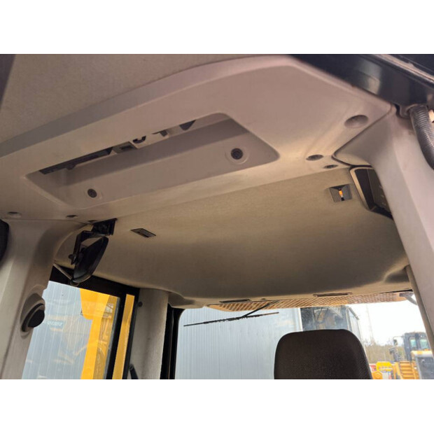 2019 كاتربيلر D8T-41286428