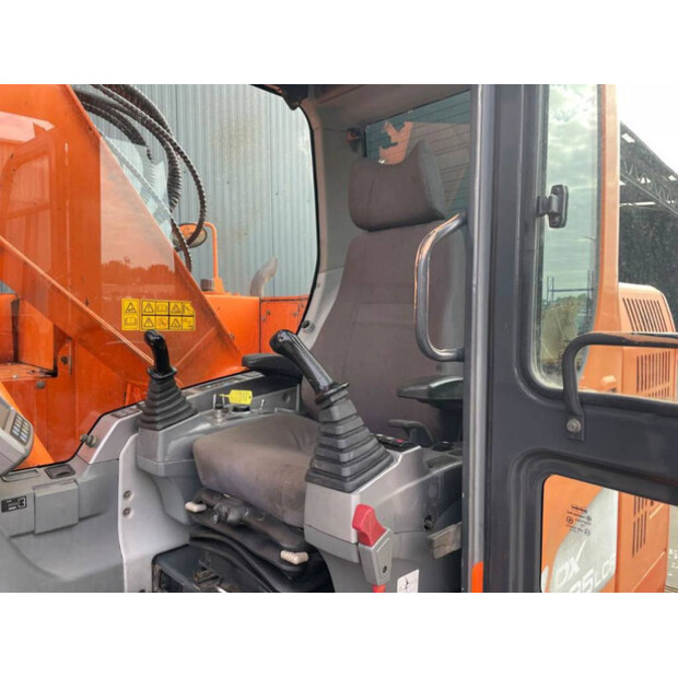 2012 Doosan DX235LCR-41287165