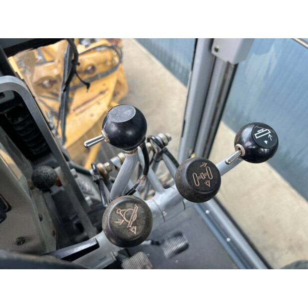 2018 Caterpillar 140K-41287835