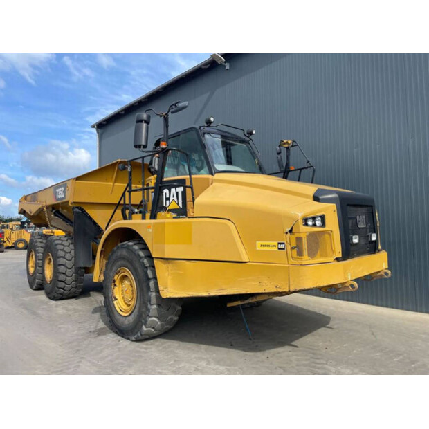 2017 Caterpillar 735C-41288095
