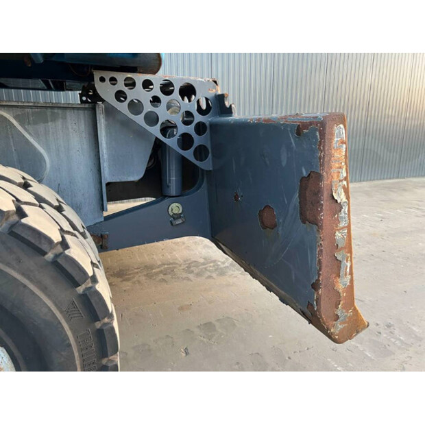 2012 فوكس MHL454-41288765