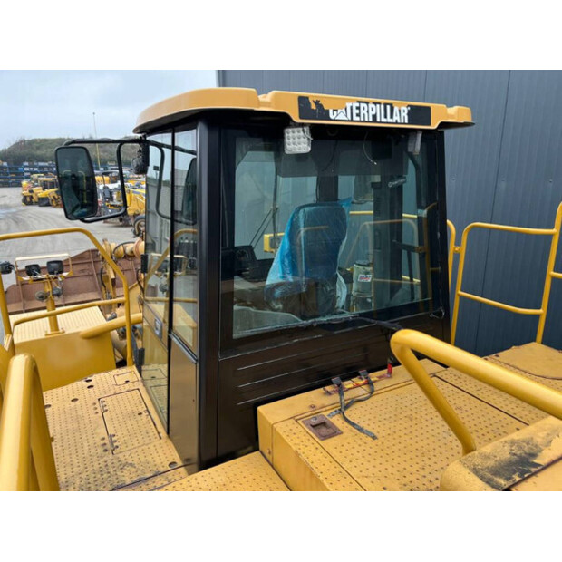 2005 كاتربيلر 988H-41289572