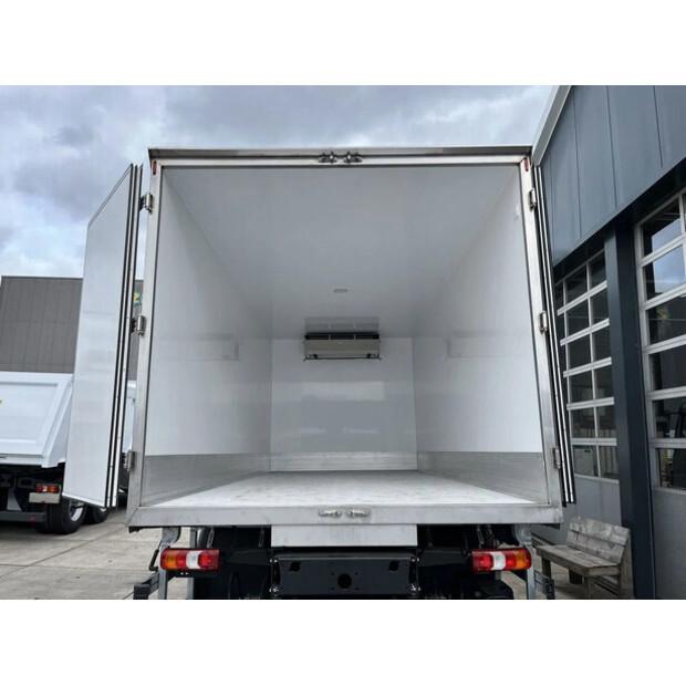 2025 مرسيدس بنز ATEGO 1725-41289827