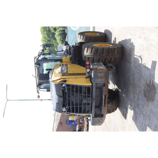 2020 Komatsu WA270-41290114