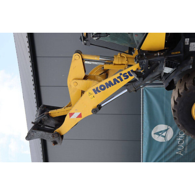 2020 Komatsu WA270-41290167