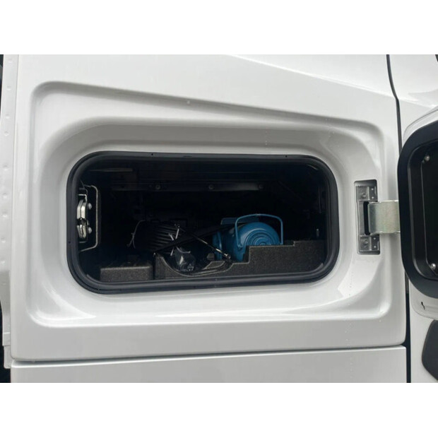 2025 مرسيدس بنز Actros 2045-41290182