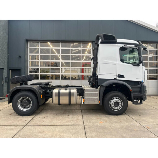 2025 Mercedes-Benz Actros 2045-41290384