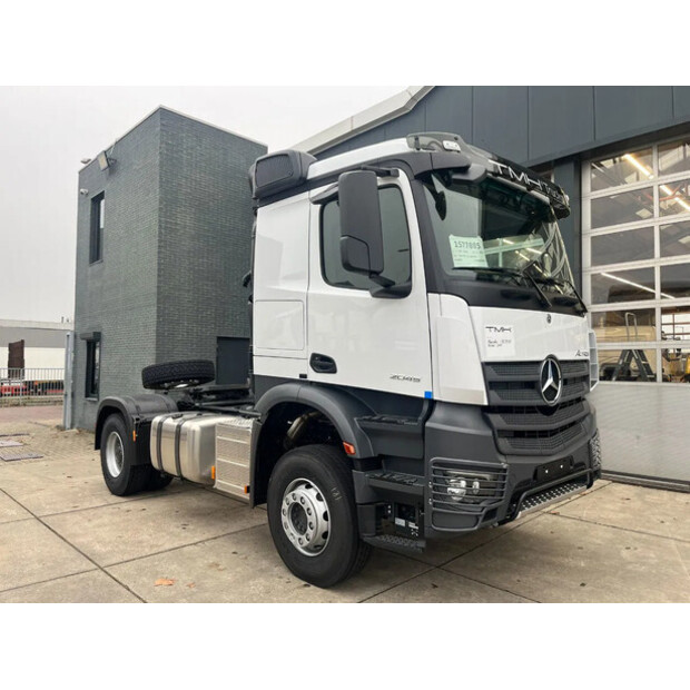 2025 Mercedes-Benz Actros 2045-41290385