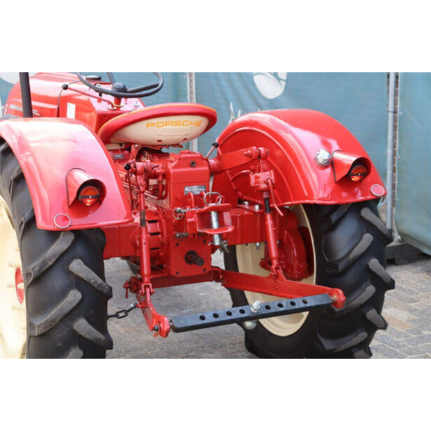 بورش STANDARD-41290924