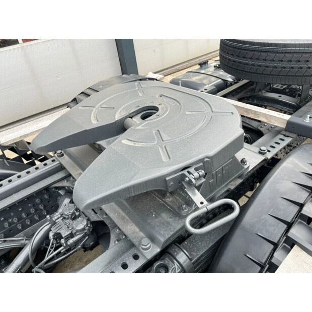 2025 مرسيدس بنز ACTROS 3340-41291256