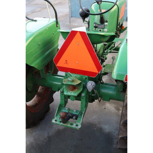 Holder B12-41291923