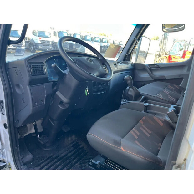 2025 مرسيدس بنز Accelo 915-41291944